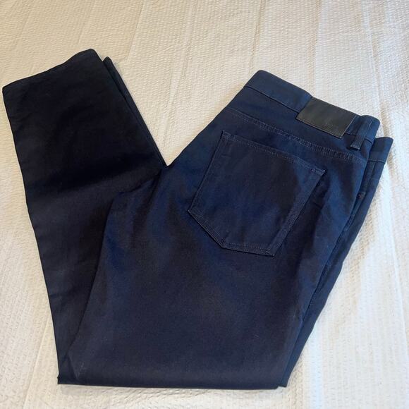 Hugo Boss navy blue pants men 38x32 - Picture 1 of 9